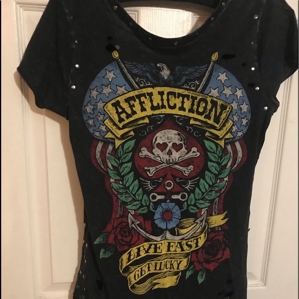 Affliction black tee sz medium